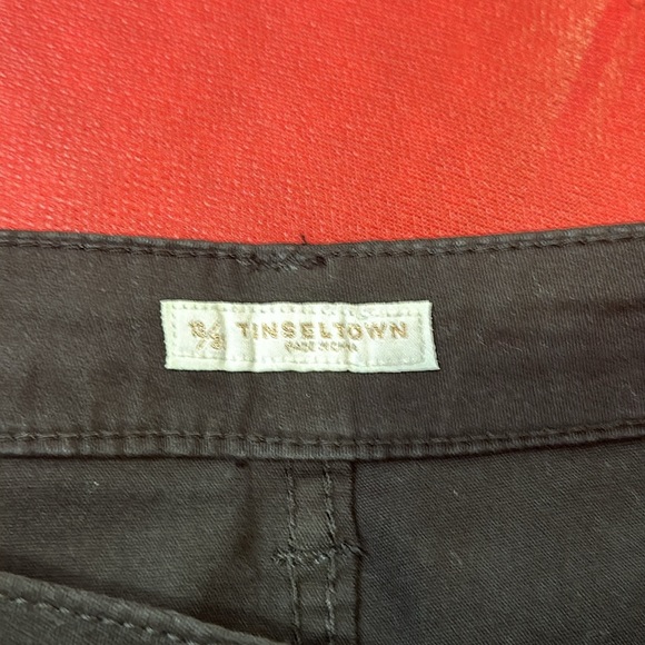 Tinseltown Denim junior HighRise Black Short - Picture 6 of 6